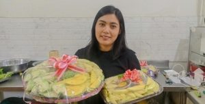 Rujak Mak Lemak Kini Laris Manis Jadi Hampers, Berawal Dari Salak Kiloan!