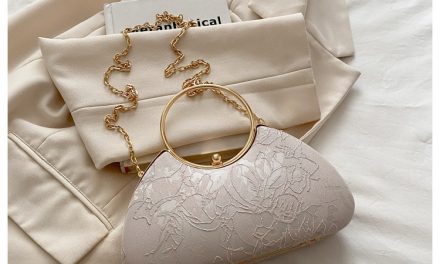 Tren Clutch Bag: Gaya Elegan Untuk Setiap Acara Spesial