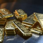 Harga Emas Rontok Di Tengah Perang AS & Israel Lawan Iran: Penyebab Dan Dampaknya