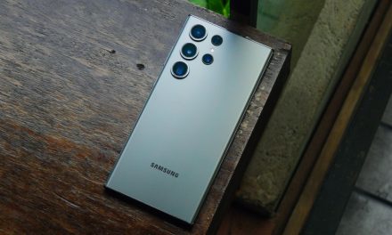 Galaxy S23 Ultra Review: Kekuatan Kamera & Baterai Tahan Lama