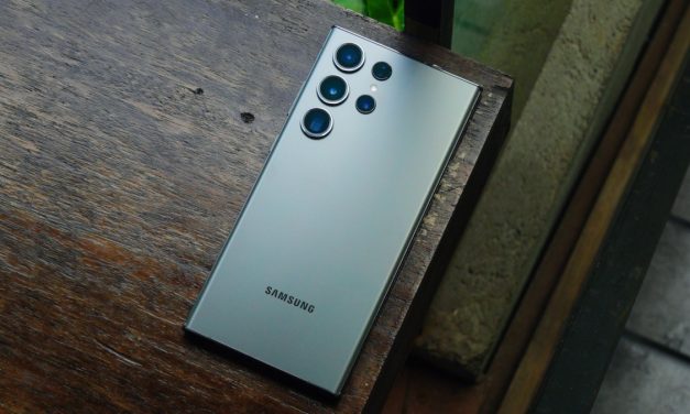 Galaxy S23 Ultra Review: Kekuatan Kamera & Baterai Tahan Lama