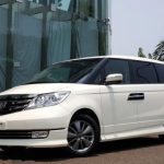 Honda Elysion: Gaya Dan Kenyamanan Tanpa Kompromi