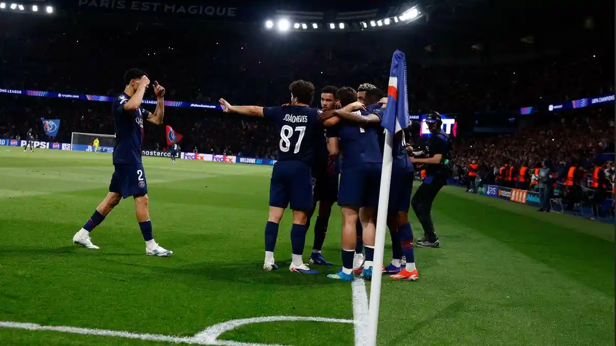 Malam Magis PSG! Gol Demi Gol Hancurkan Bayern Munchen