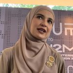 Bikin Nangis! Shireen Sungkar Dampingi Ibu Mertua Lawan Stroke