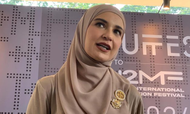 Bikin Nangis! Shireen Sungkar Dampingi Ibu Mertua Lawan Stroke