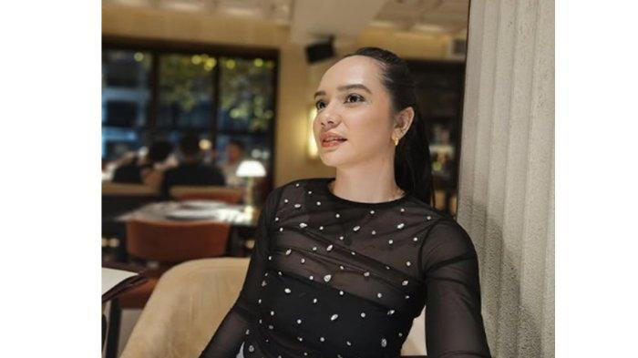 Buka Suara! Putri Anne Ungkap Perubahan Hidup Usai Lepas Hijab