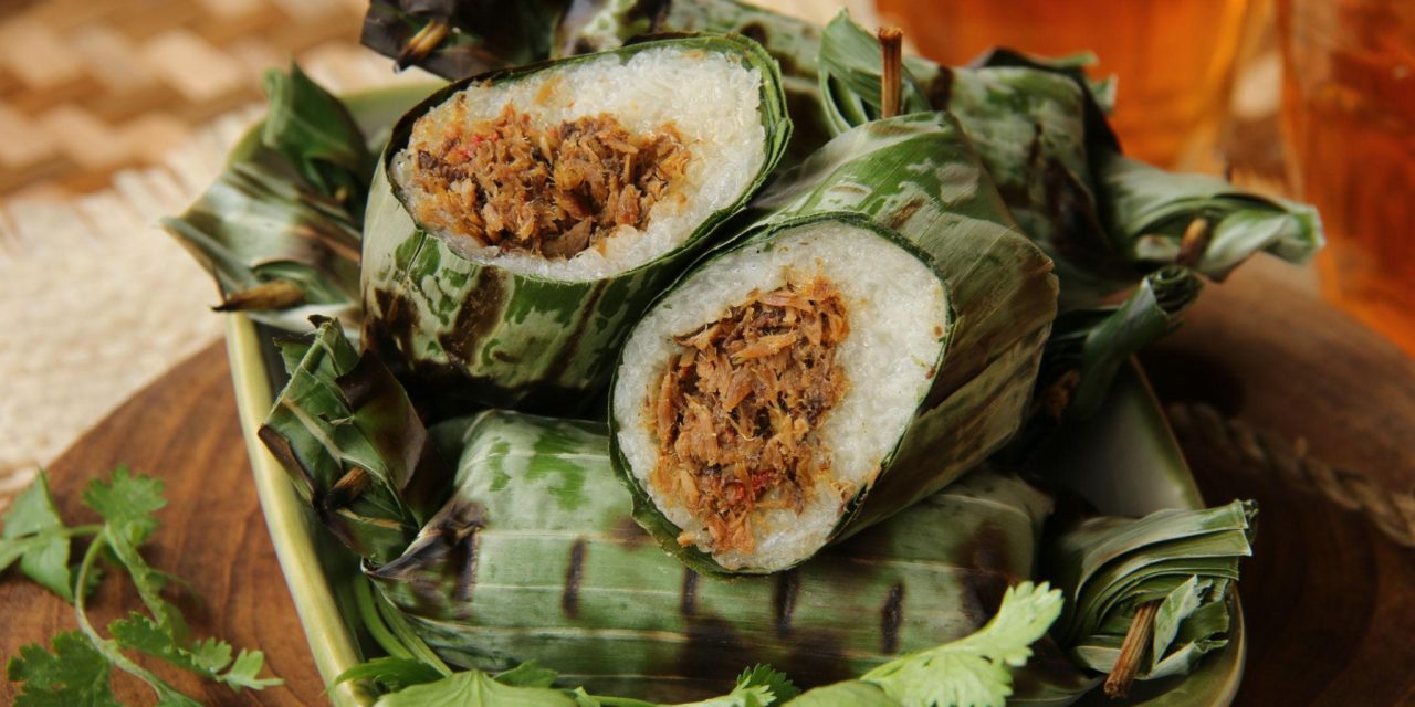 Lalampa Khas Manado, Perpaduan Ketan Pulen & Ikan Berbumbu