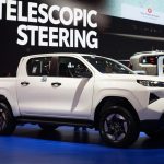 Masuk Kabin Toyota Hilux BEV, Fitur Canggihnya Bikin Melongo!
