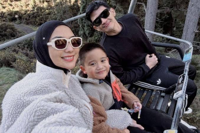 Athar Anak Citra Kirana Bikin Gemas Campervan Di New Zealand
