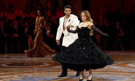 Makin Stunning! Jennifer Lopez Bawa Nuansa Dolce Vita Di Milan