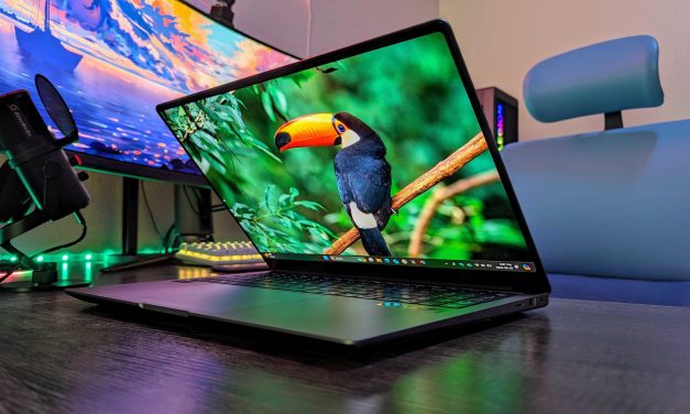 Laptop Premium! Samsung Galaxy Book4 Ultra, RAM – 64 GB